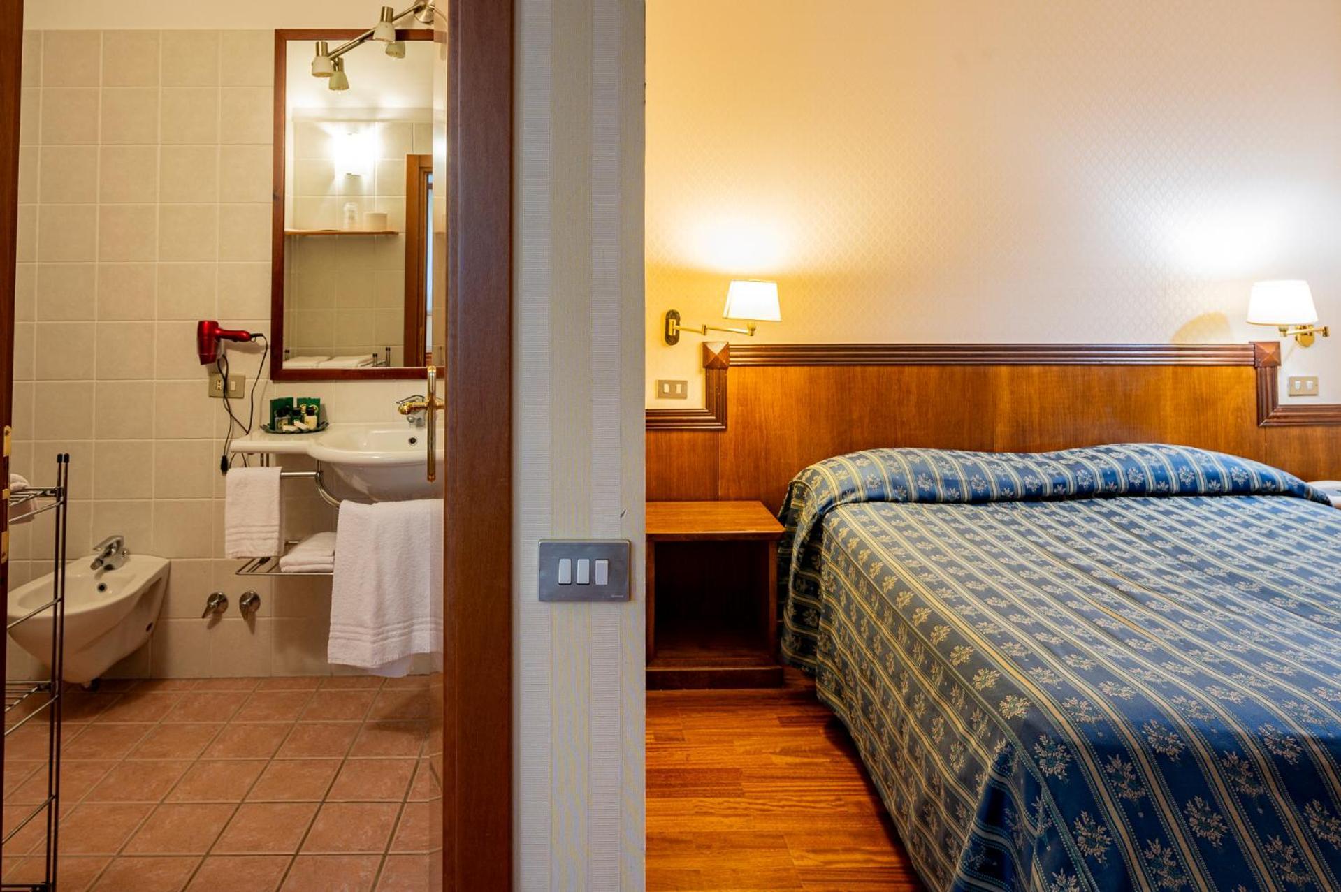 Hotel Corona & Spa Pescasseroli Εξωτερικό φωτογραφία