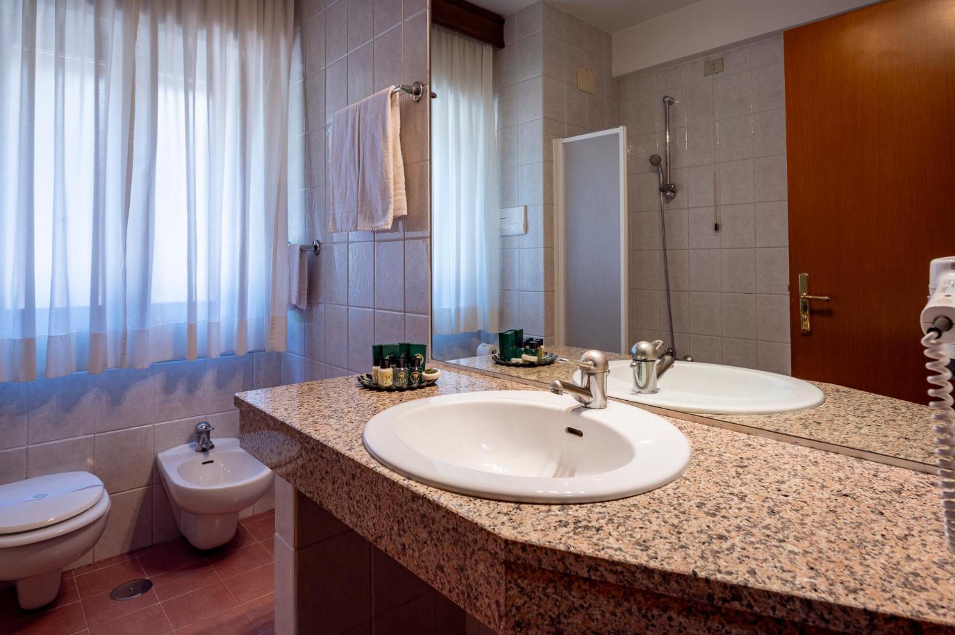 Hotel Corona & Spa Pescasseroli Εξωτερικό φωτογραφία