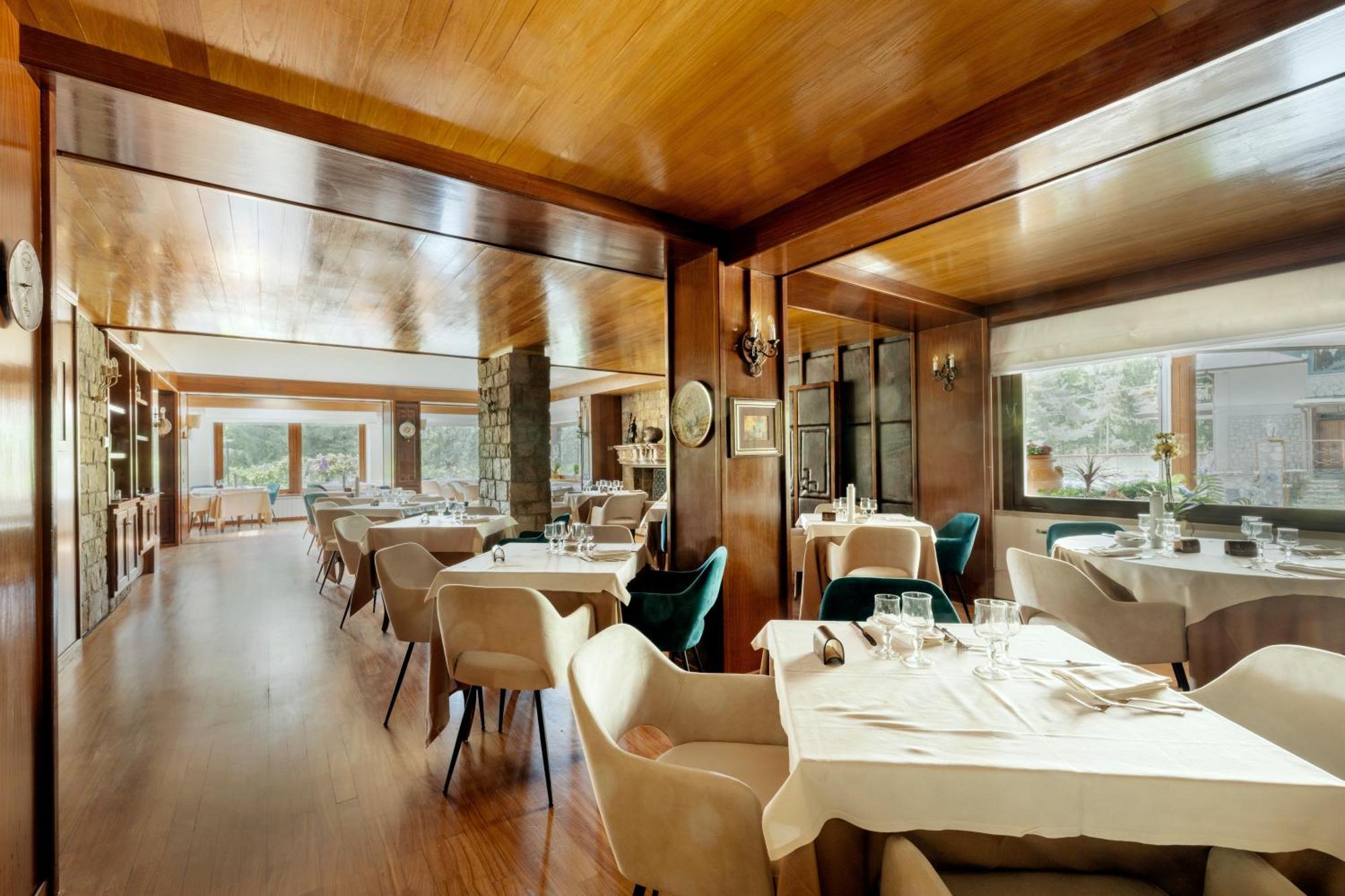 Hotel Corona & Spa Pescasseroli Εξωτερικό φωτογραφία