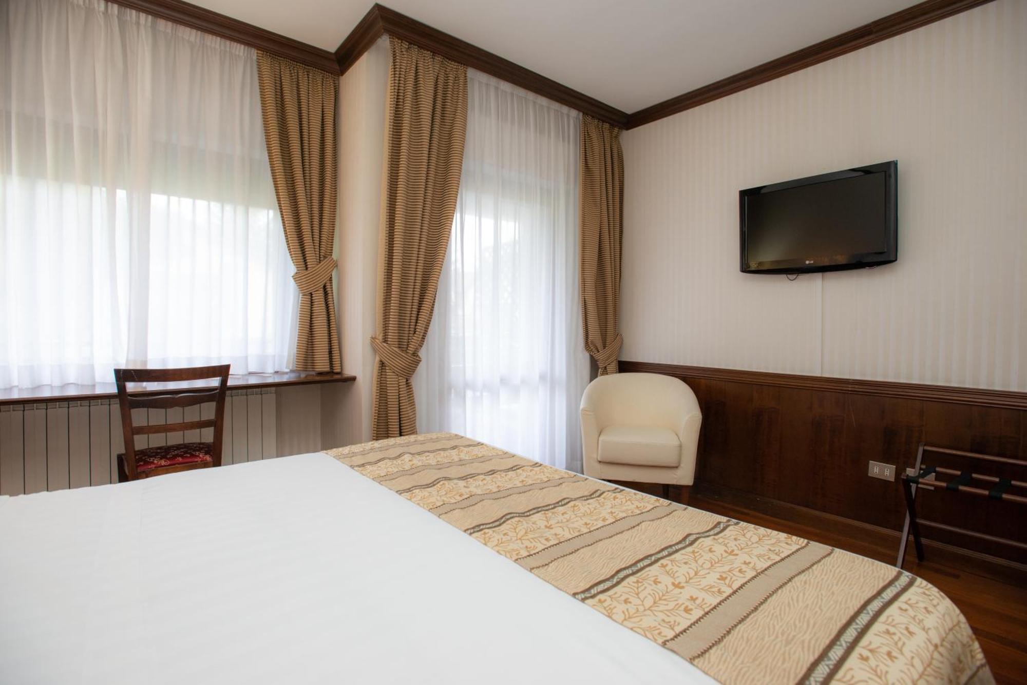 Hotel Corona & Spa Pescasseroli Εξωτερικό φωτογραφία